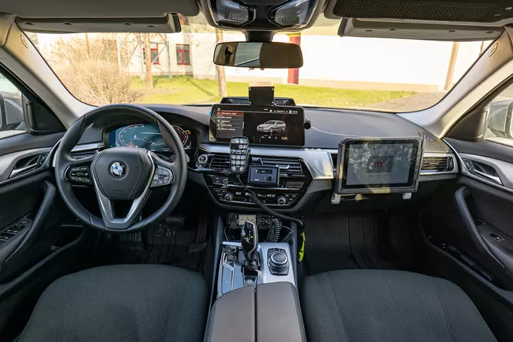 bmw polici dohled 6