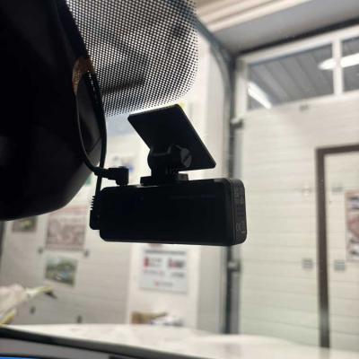 Montaz Zaznamovych Kamer Thinkware Q200 Cupra Formentor 4