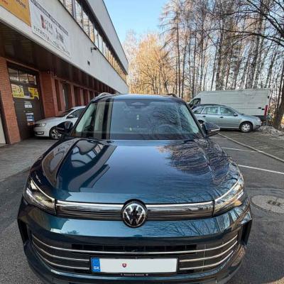 Montáž záznamové kamery MIO 955W Dual VW Tiguan